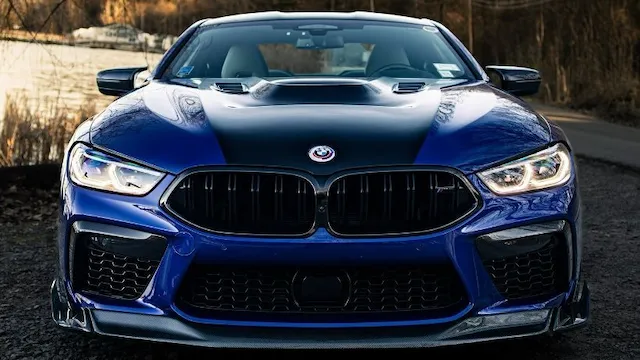 Detail 5 of 2023 BMW M8